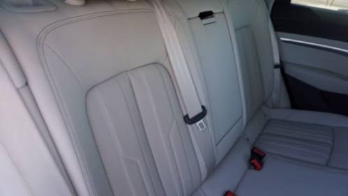 2019 Audi e-tron WA1LABGE6KB019872
