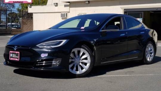 2018 Tesla Model S 5YJSA1E26JF281472