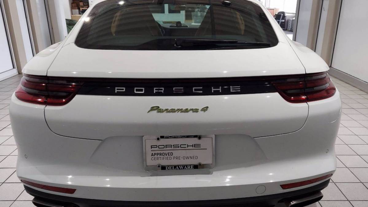 2020 Porsche Panamera WP0AE2A70LL130411