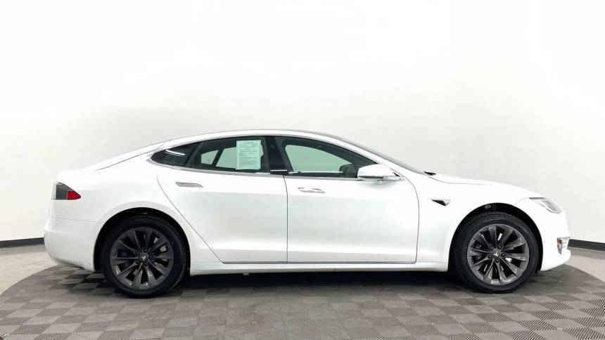 2017 Tesla Model S 5YJSA1E29HF220028