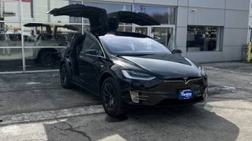2018 Tesla Model X 5YJXCAE29JF137706