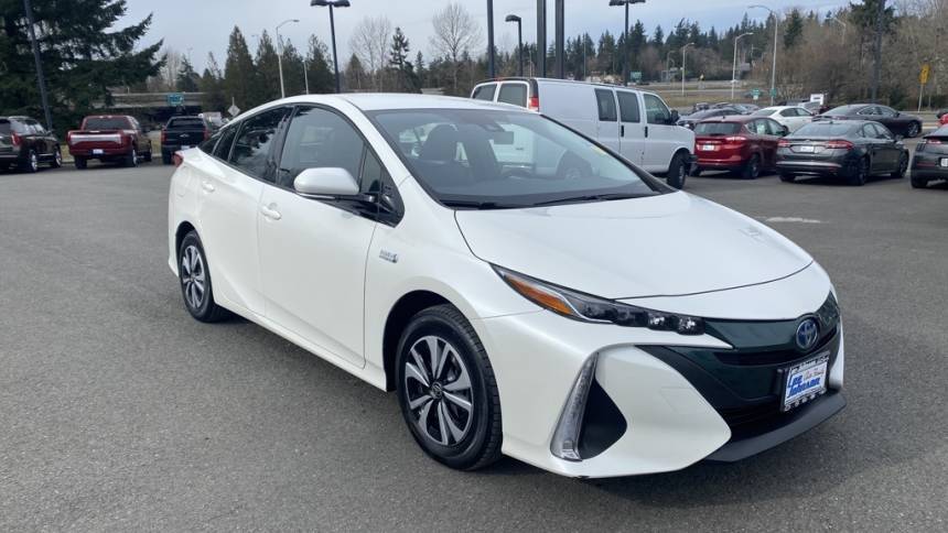 2018 Toyota Prius Prime JTDKARFP3J3074690