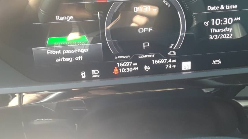 2019 Audi e-tron WA1VAAGE8KB023229