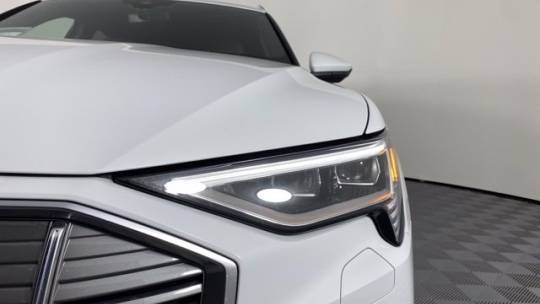 2019 Audi e-tron WA1VABGE0KB020797