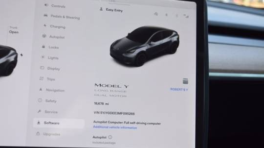 2021 Tesla Model Y 5YJYGDEE3MF095266