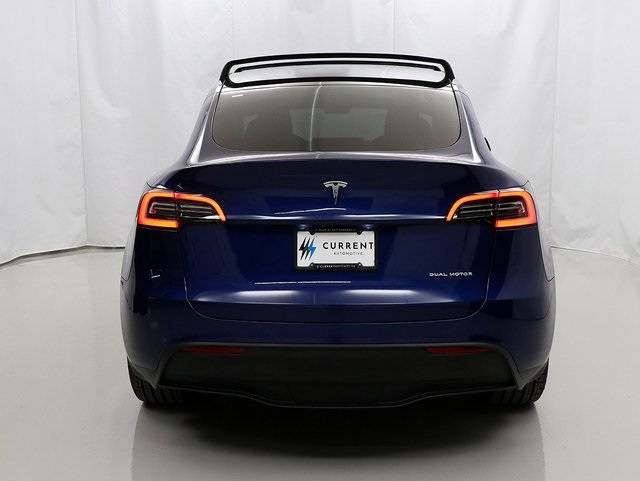 2021 Tesla Model Y 5YJYGDEE7MF105670