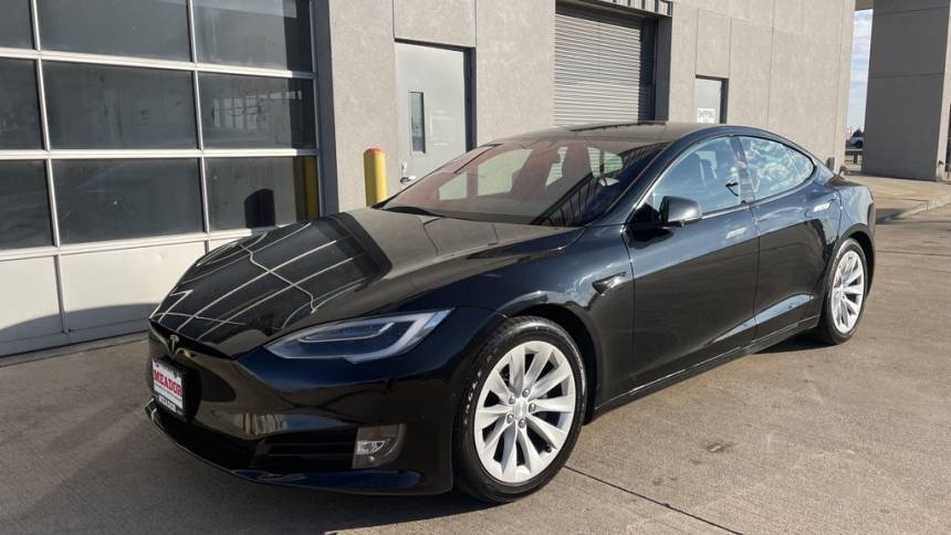 2017 Tesla Model S 5YJSA1E24HF210751
