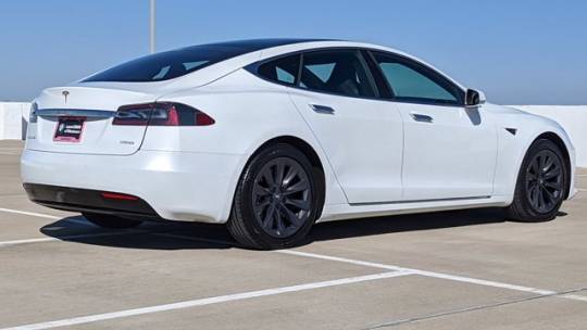 2019 Tesla Model S 5YJSA1E2XKF308223
