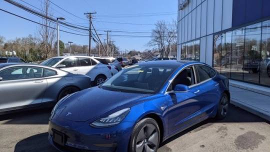 2019 Tesla Model 3 5YJ3E1EB5KF464887