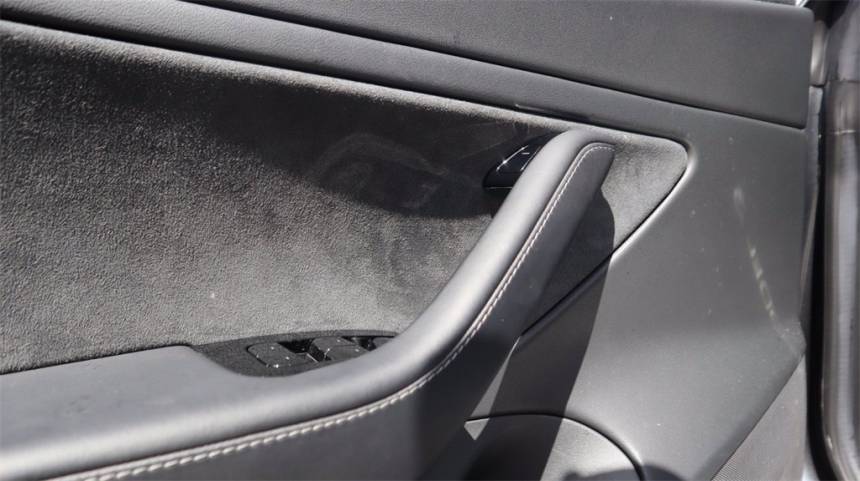 2019 Tesla Model 3 5YJ3E1EB6KF195413