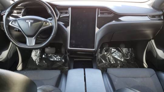 2018 Tesla Model S 5YJSA1E21JF281749