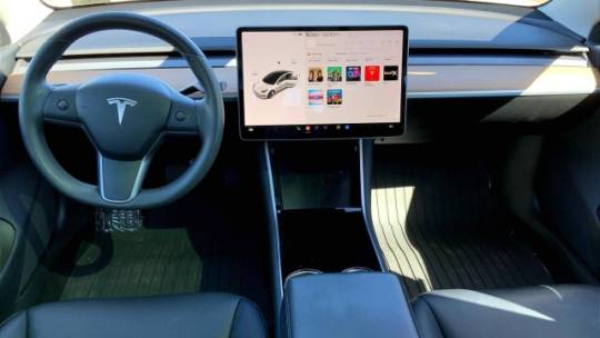 2019 Tesla Model 3 5YJ3E1EA9KF476452