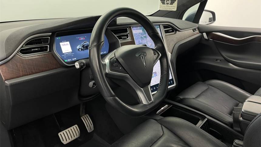 2016 Tesla Model X 5YJXCBE4XGF001133