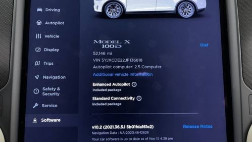 2018 Tesla Model X 5YJXCDE22JF136818