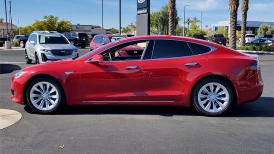 2016 Tesla Model S 5YJSA1E14GF151822