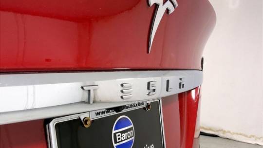 2019 Tesla Model X 5YJXCBE47KF185407