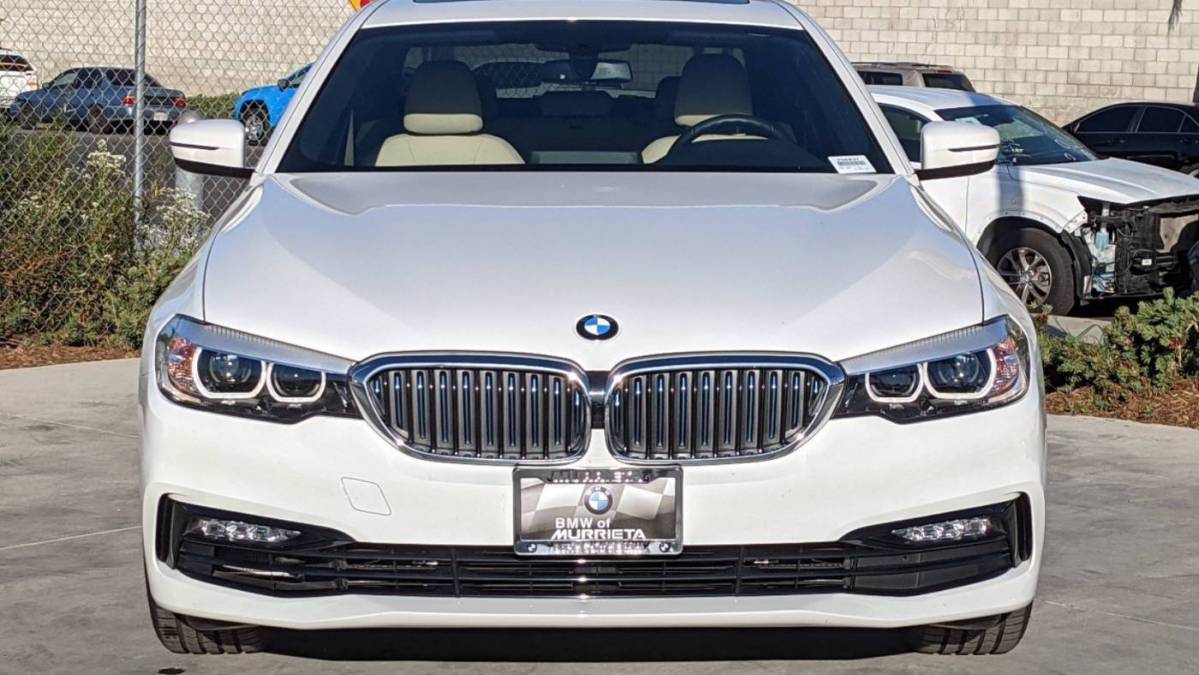 2018 BMW 5 Series WBAJA9C50JB033712