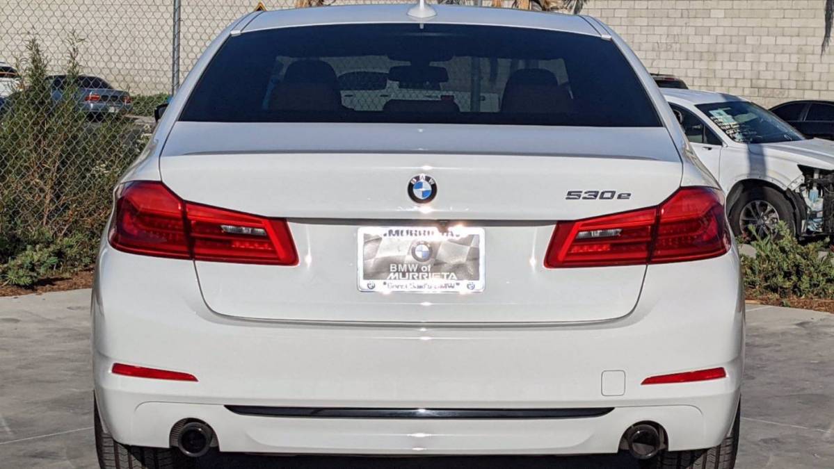 2018 BMW 5 Series WBAJA9C50JB033712