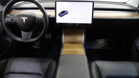 2019 Tesla Model 3 5YJ3E1EA9KF411052
