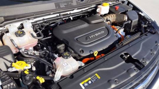 2018 Chrysler Pacifica Hybrid 2C4RC1N77JR358925