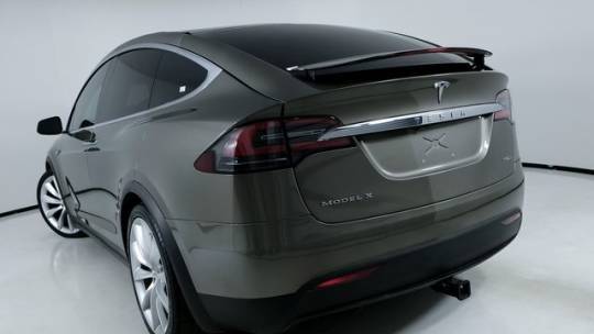 2016 Tesla Model X 5YJXCAE44GFS00172