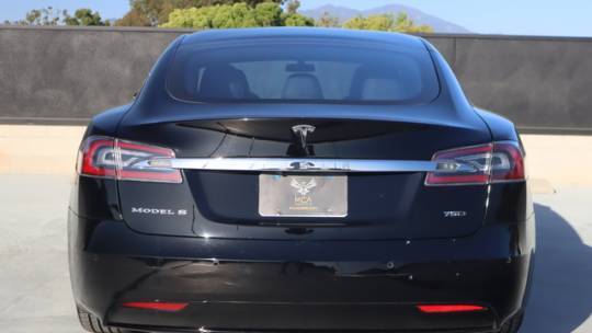 2018 Tesla Model S 5YJSA1E21JF293657