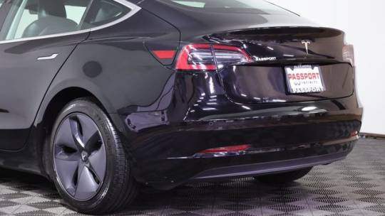 2019 Tesla Model 3 5YJ3E1EA1KF306604