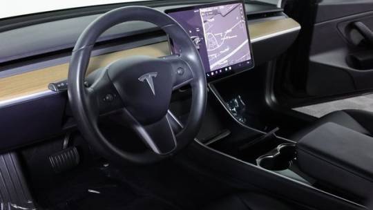 2019 Tesla Model 3 5YJ3E1EA1KF306604