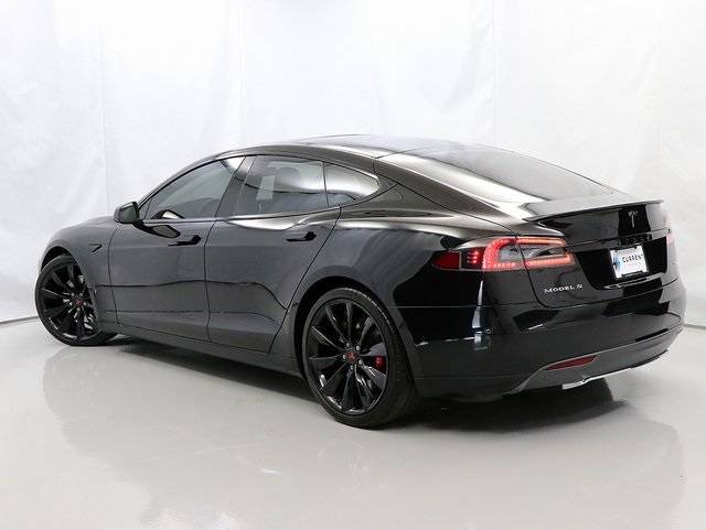 2016 Tesla Model S 5YJSA1E41GF120232