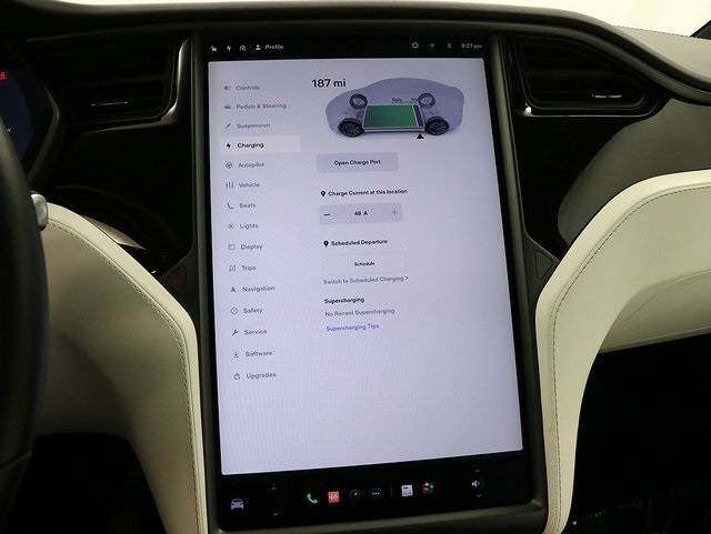 2018 Tesla Model X 5YJXCBE21JF100882
