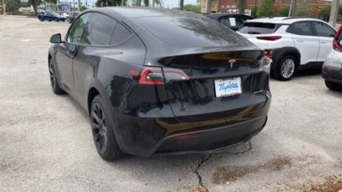 2021 Tesla Model Y 5YJYGDEE6MF078462