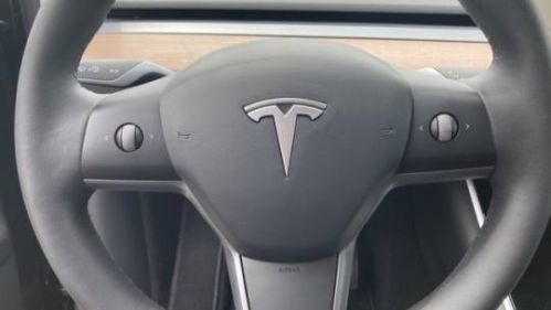 2021 Tesla Model Y 5YJYGDEE6MF078462