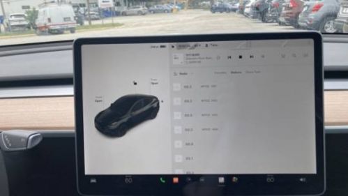 2021 Tesla Model Y 5YJYGDEE6MF078462