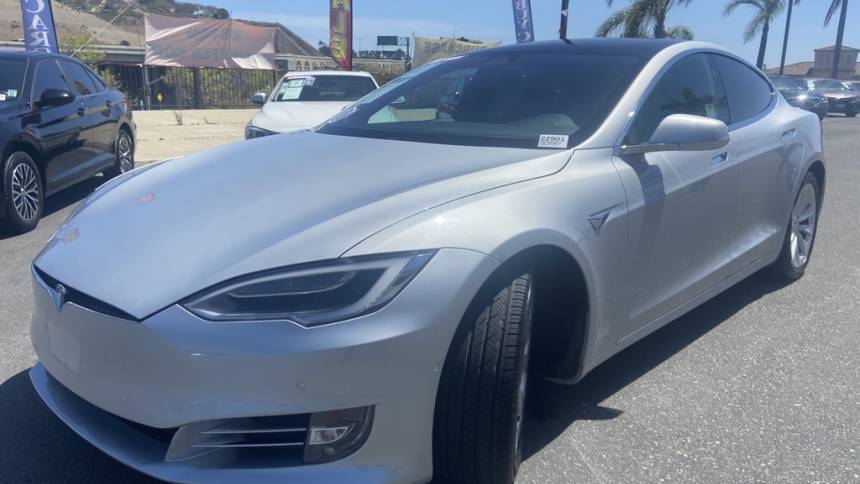 2018 Tesla Model S 5YJSA1E26JF281052