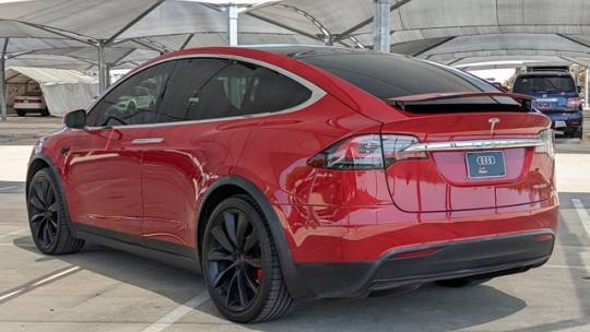 2019 Tesla Model X 5YJXCDE4XKF200218