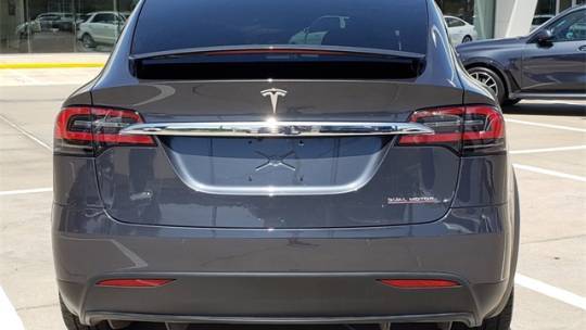 2020 Tesla Model X 5YJXCBE49LF231725