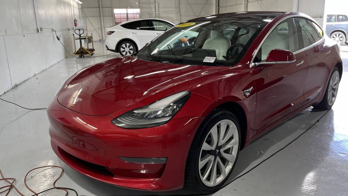 2019 Tesla Model 3 5YJ3E1EB5KF407296