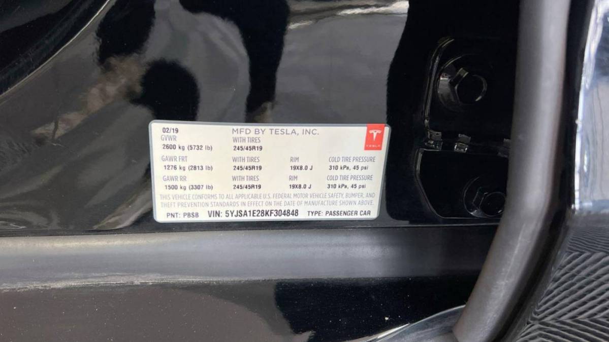 2019 Tesla Model S 5YJSA1E28KF304848