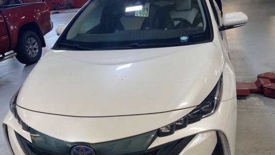 2018 Toyota Prius Prime JTDKARFP1J3074963