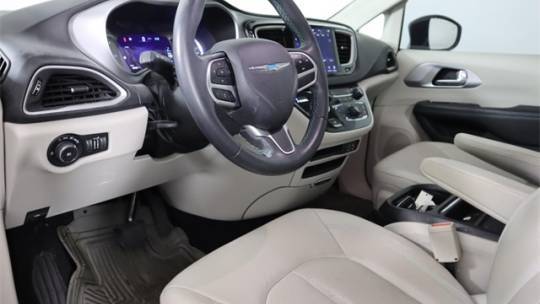 2018 Chrysler Pacifica Hybrid 2C4RC1L71JR248262