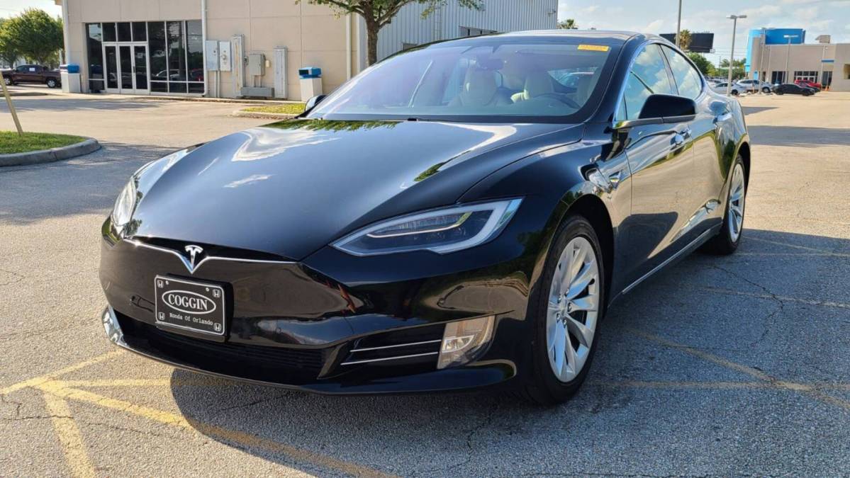 2018 Tesla Model S 5YJSA1E29JF296905