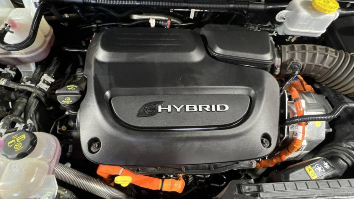 2018 Chrysler Pacifica Hybrid 2C4RC1N74JR145074