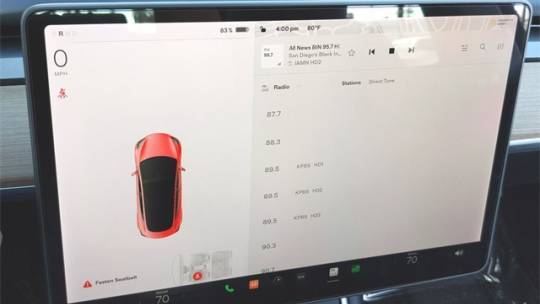 2018 Tesla Model 3 5YJ3E1EB8JF119710
