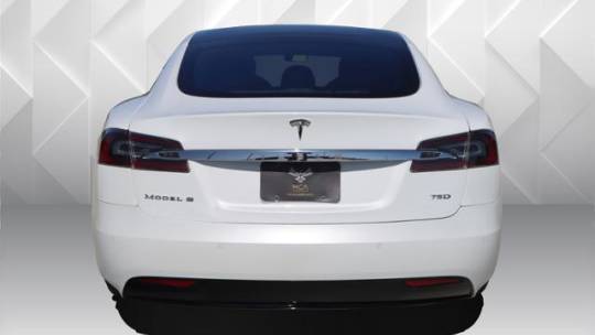 2018 Tesla Model S 5YJSA1E23JF281137