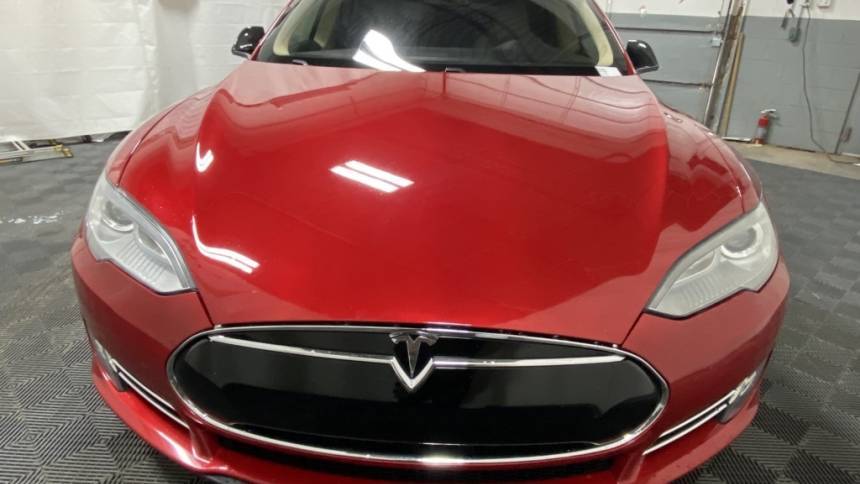 2014 Tesla Model S 5YJSA1S12EFP44225