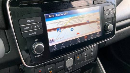 2018 Nissan LEAF 1N4AZ1CP9JC312106