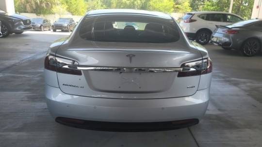 2018 Tesla Model S 5YJSA1E25JF252450