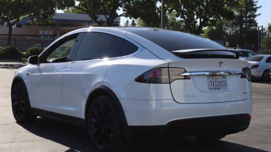 2016 Tesla Model X 5YJXCAE49GF006852