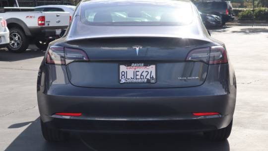 2019 Tesla Model 3 5YJ3E1EB8KF386802