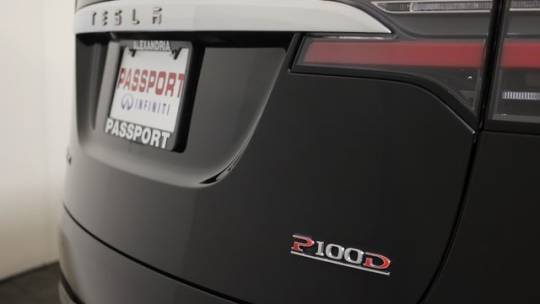 2018 Tesla Model X 5YJXCDE47JF086158